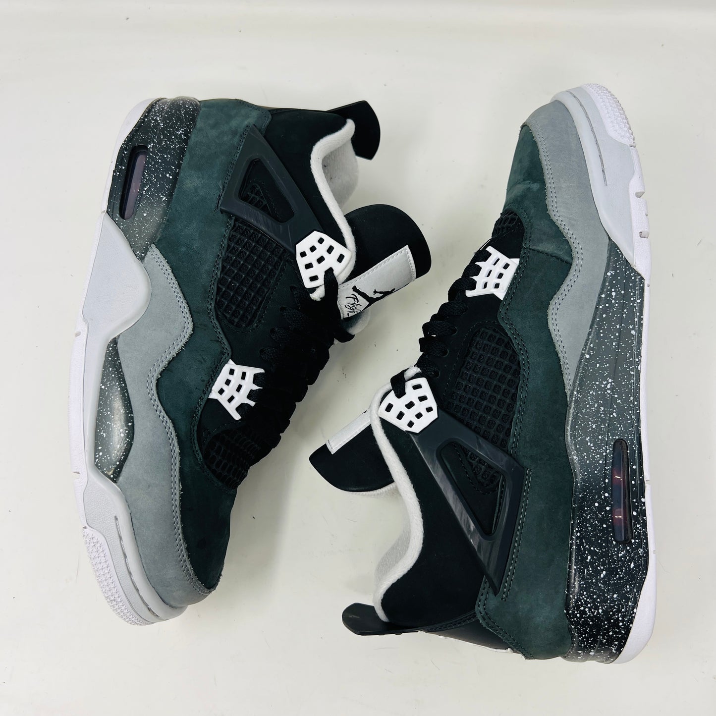 Jordan 4 Retro Fear