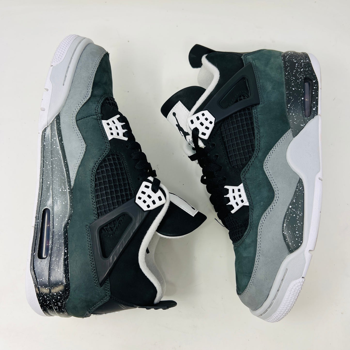 Jordan 4 Retro Fear