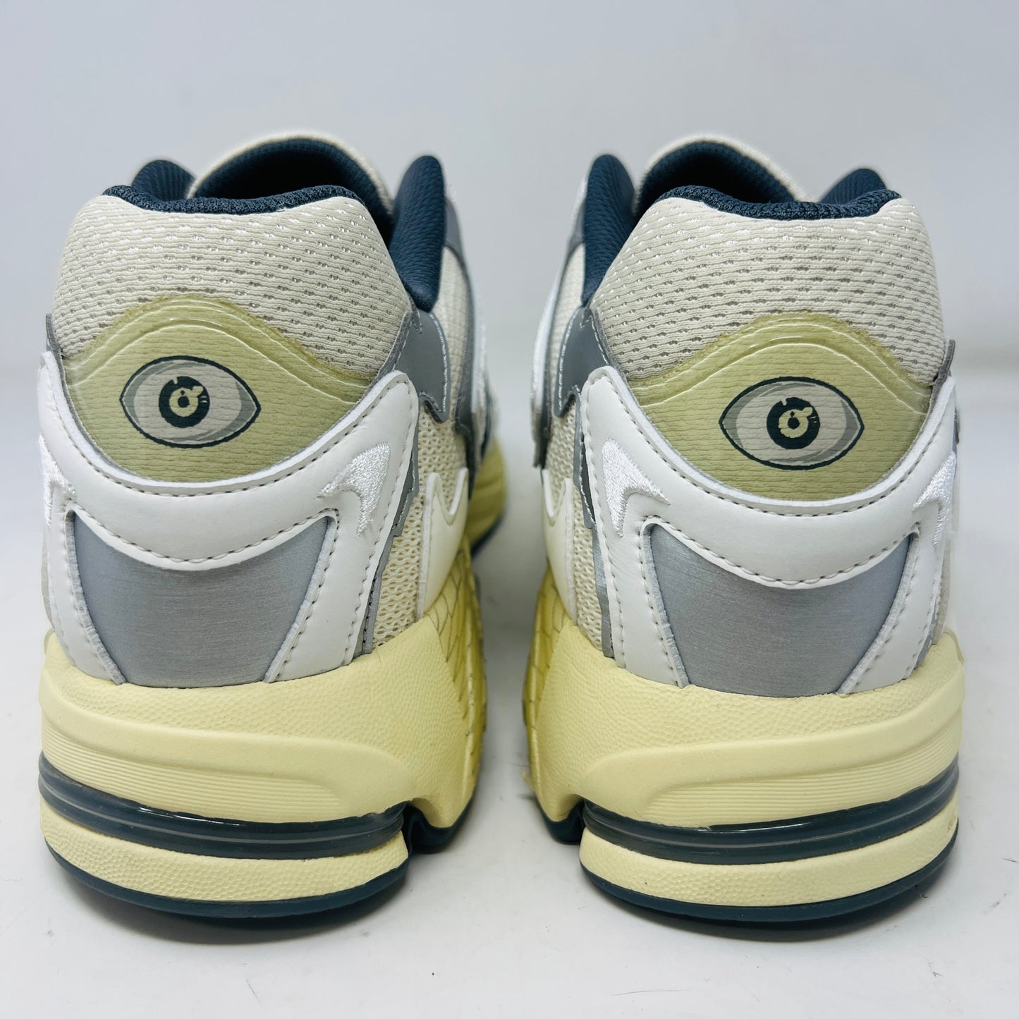 adidas Response CL Bad Bunny