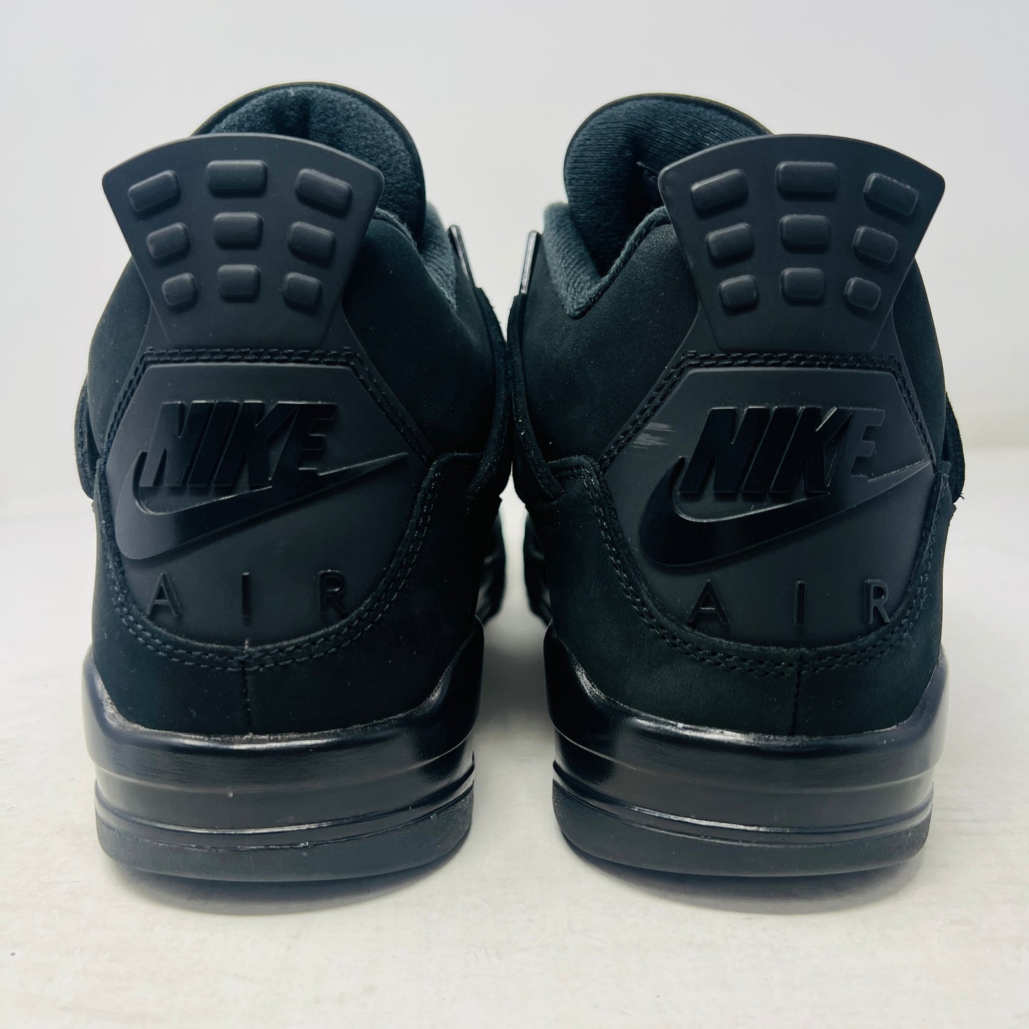 Jordan 4 Retro Black Cat (2025)