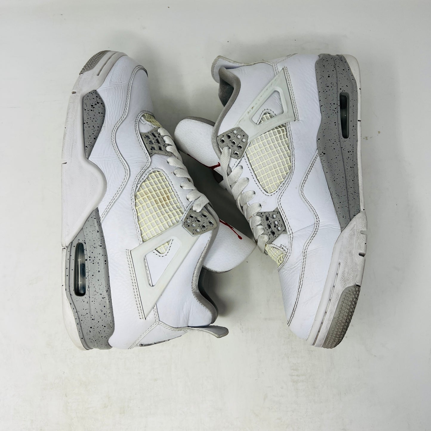 Jordan 4 Retro White Oreo (2021)