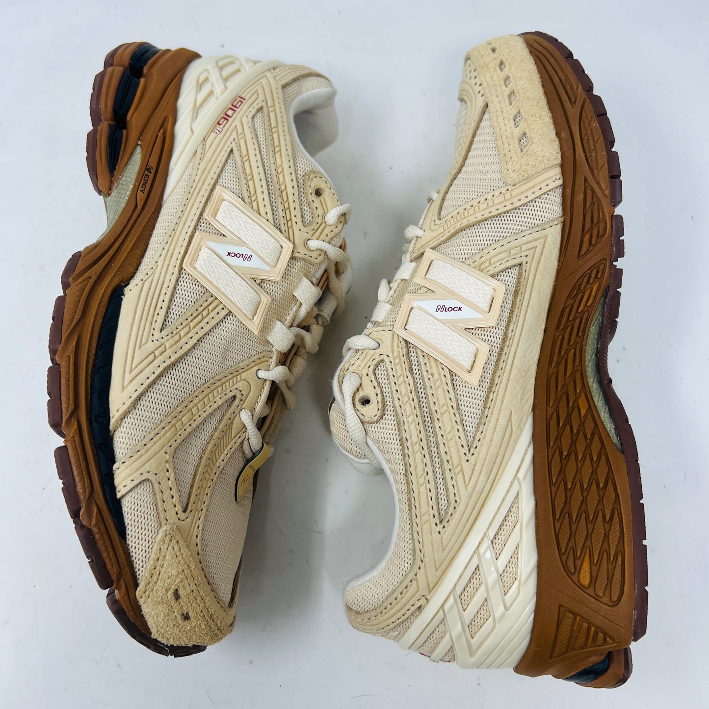 New Balance 1906R Randomevent The Sweetness of Kin