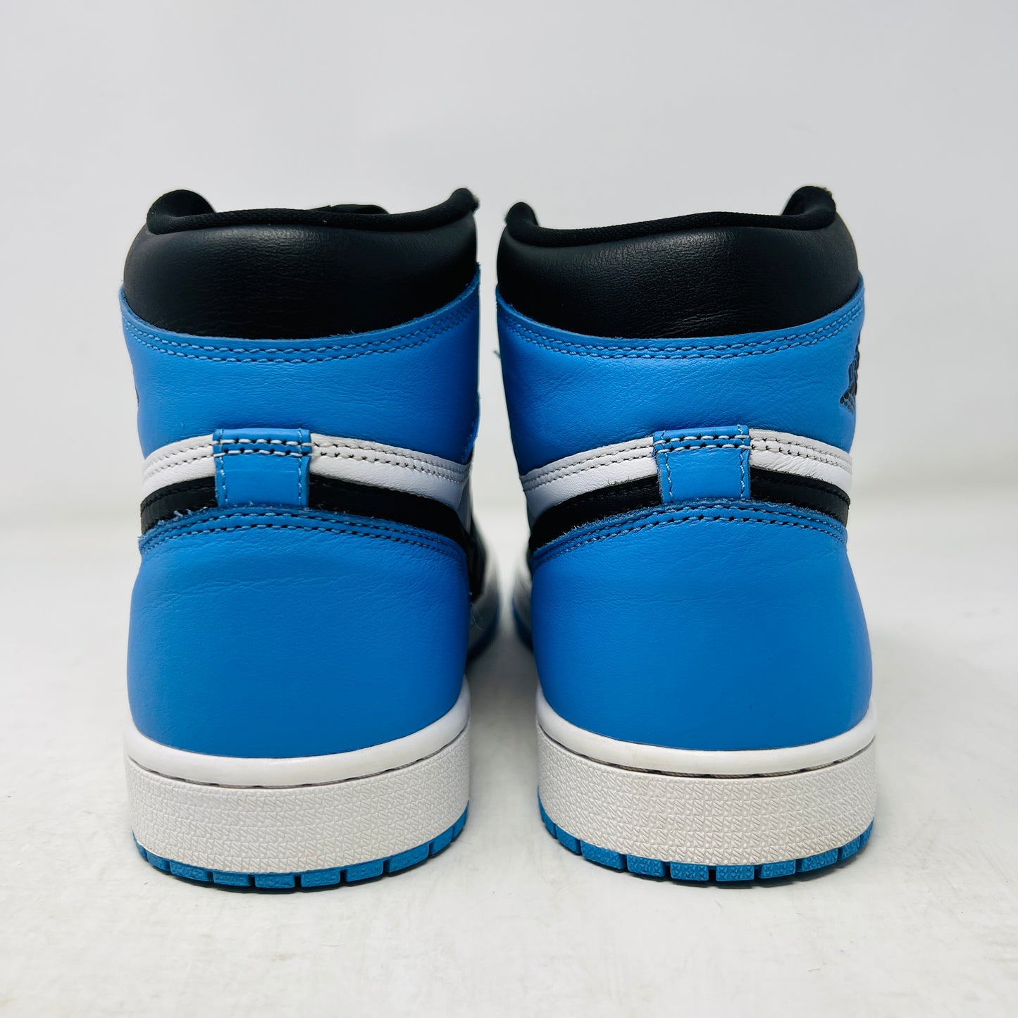 Jordan 1 Retro High OG UNC Toe
