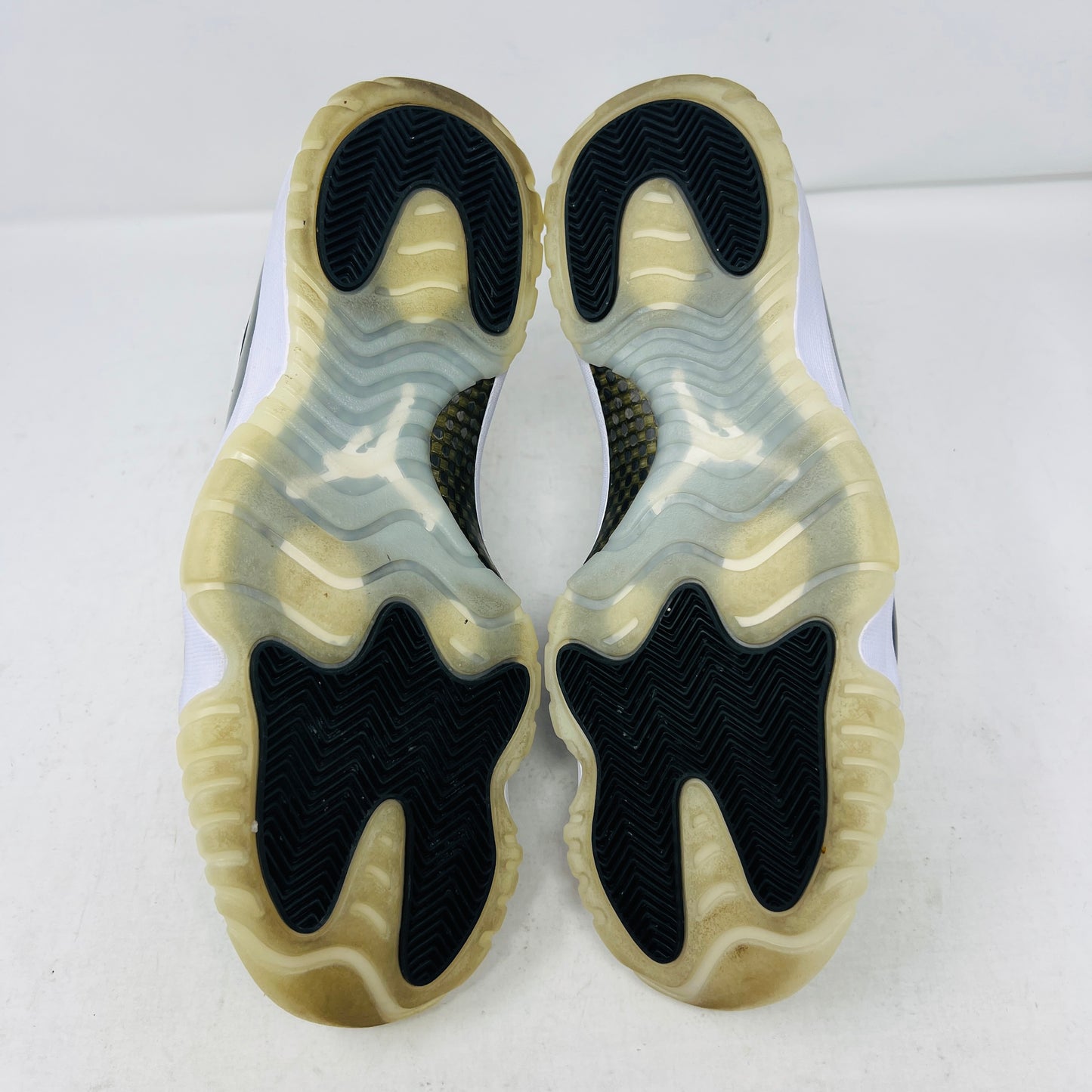 Jordan 11 Retro DMP Gratitude (2023)
