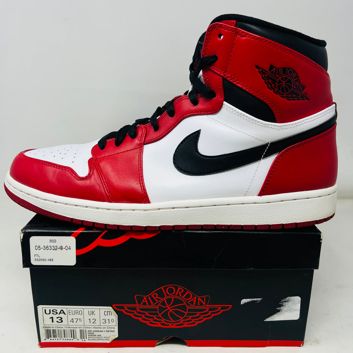 Jordan 1 Retro Chicago (2013) – Holy Ground