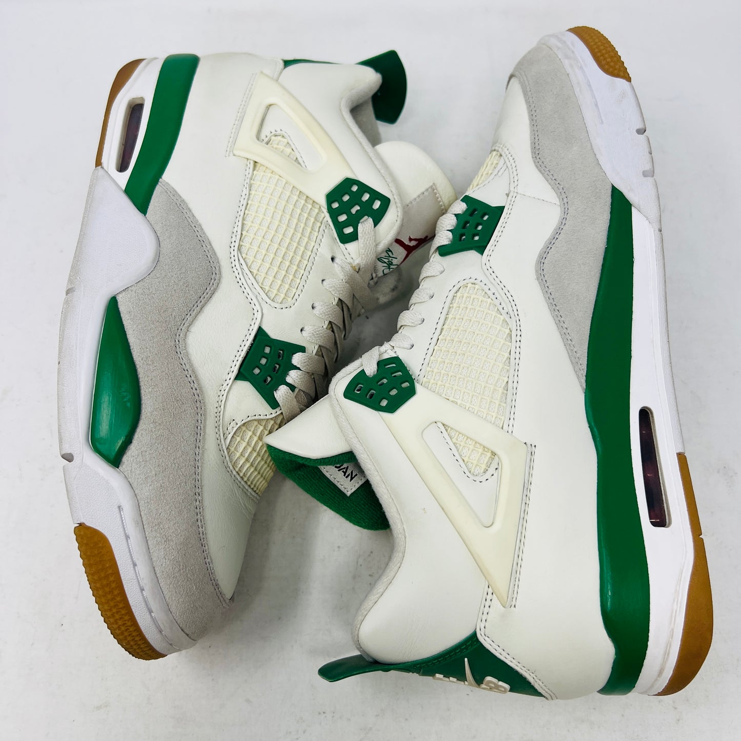 Jordan 4 Retro SB Pine Green