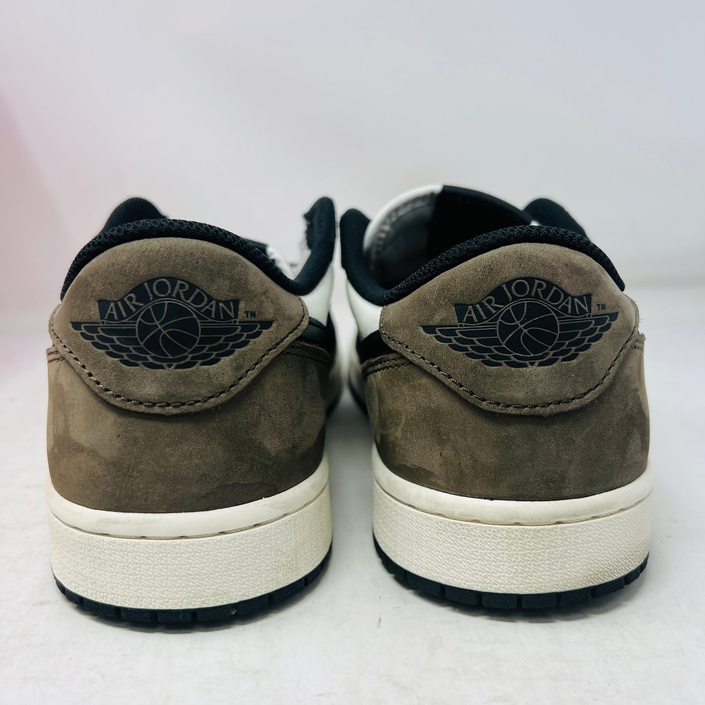 Jordan 1 Retro Low OG Mocha