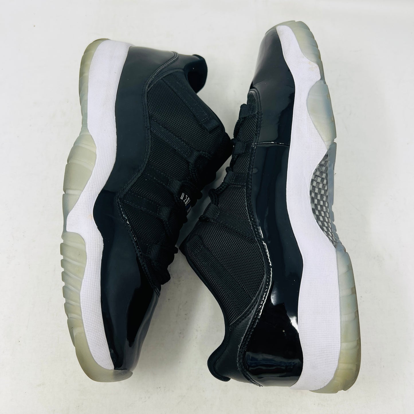 Jordan 11 Retro Low Space Jam