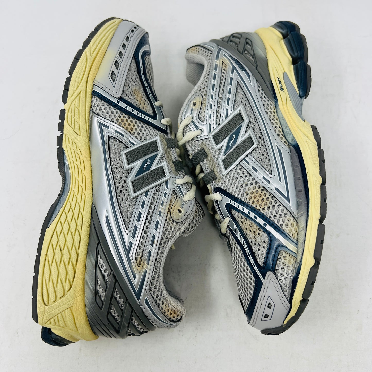 New Balance 1906R thisisneverthat ''The 2022 Downtown Run''