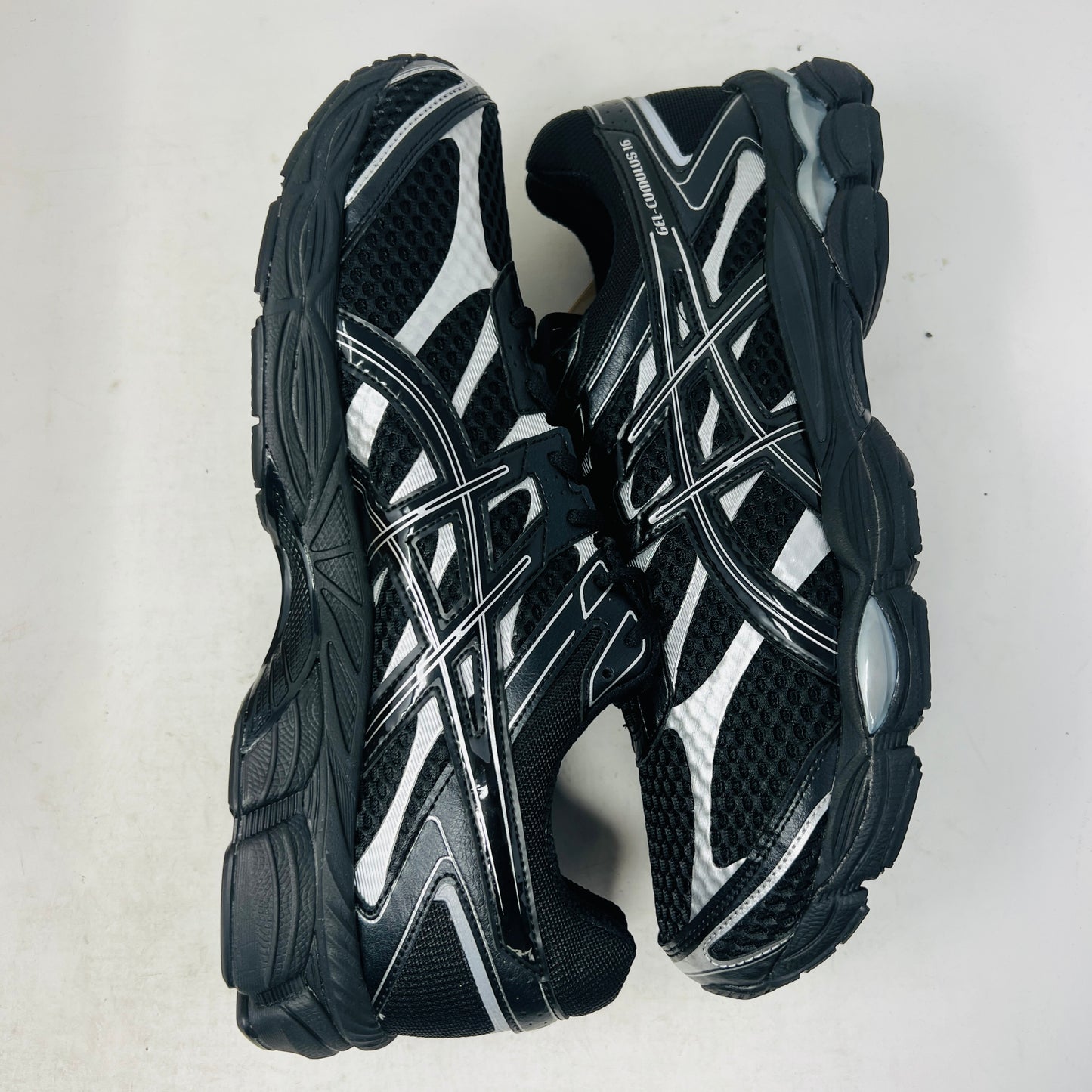 ASICS Gel-Cumulus 16 Black Pure Silver