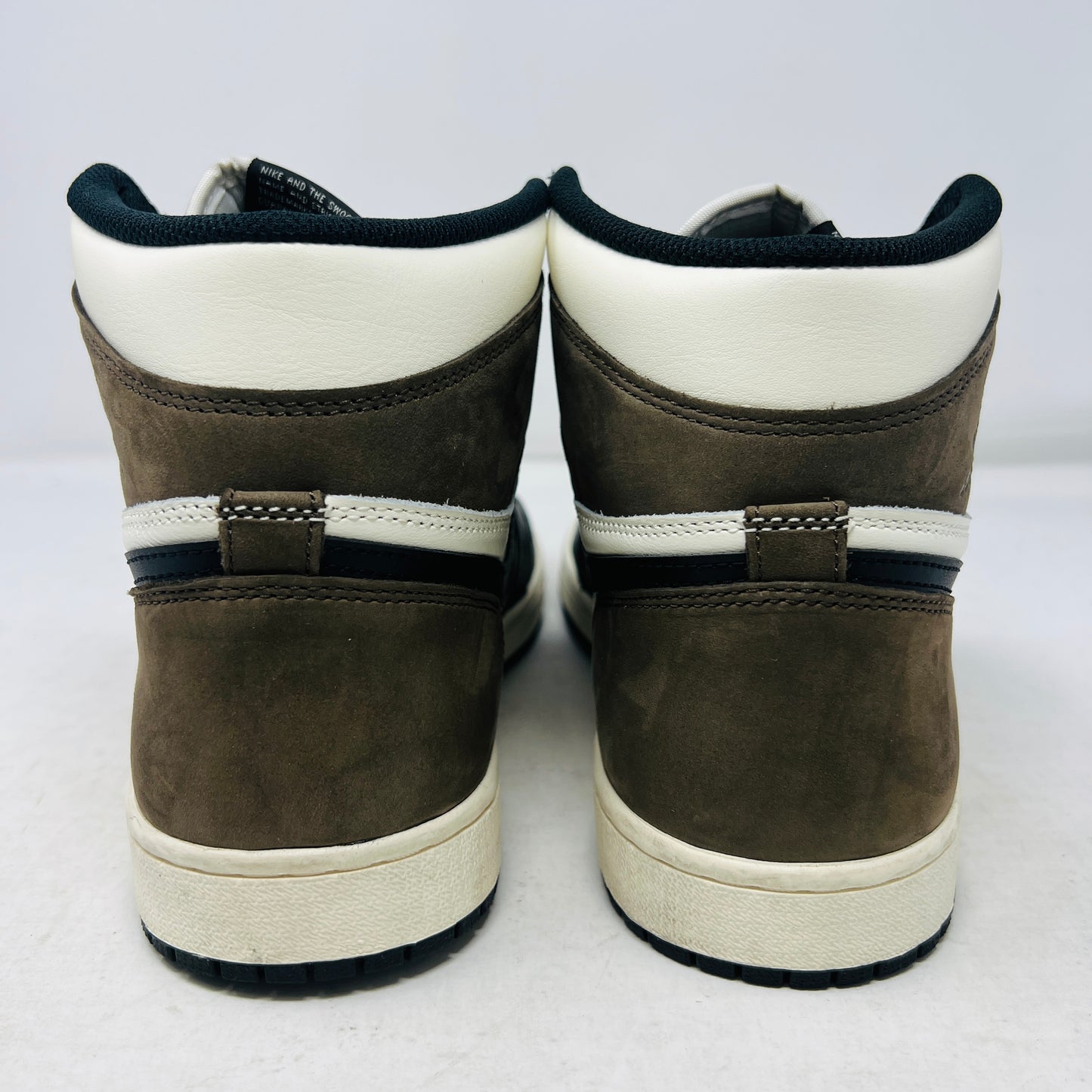 Jordan 1 Retro High Dark Mocha