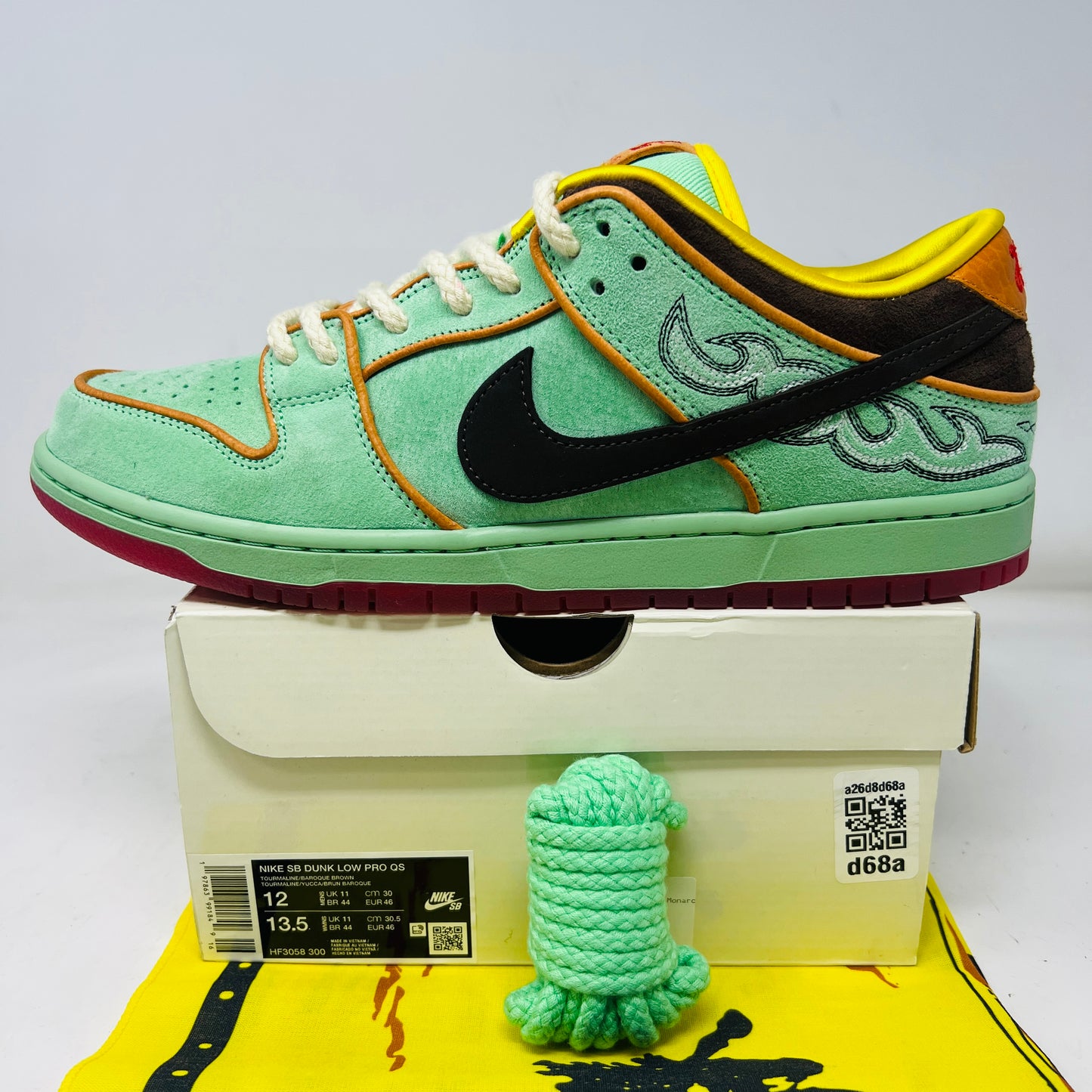 Nike SB Dunk Low Rodeo Tourmaline