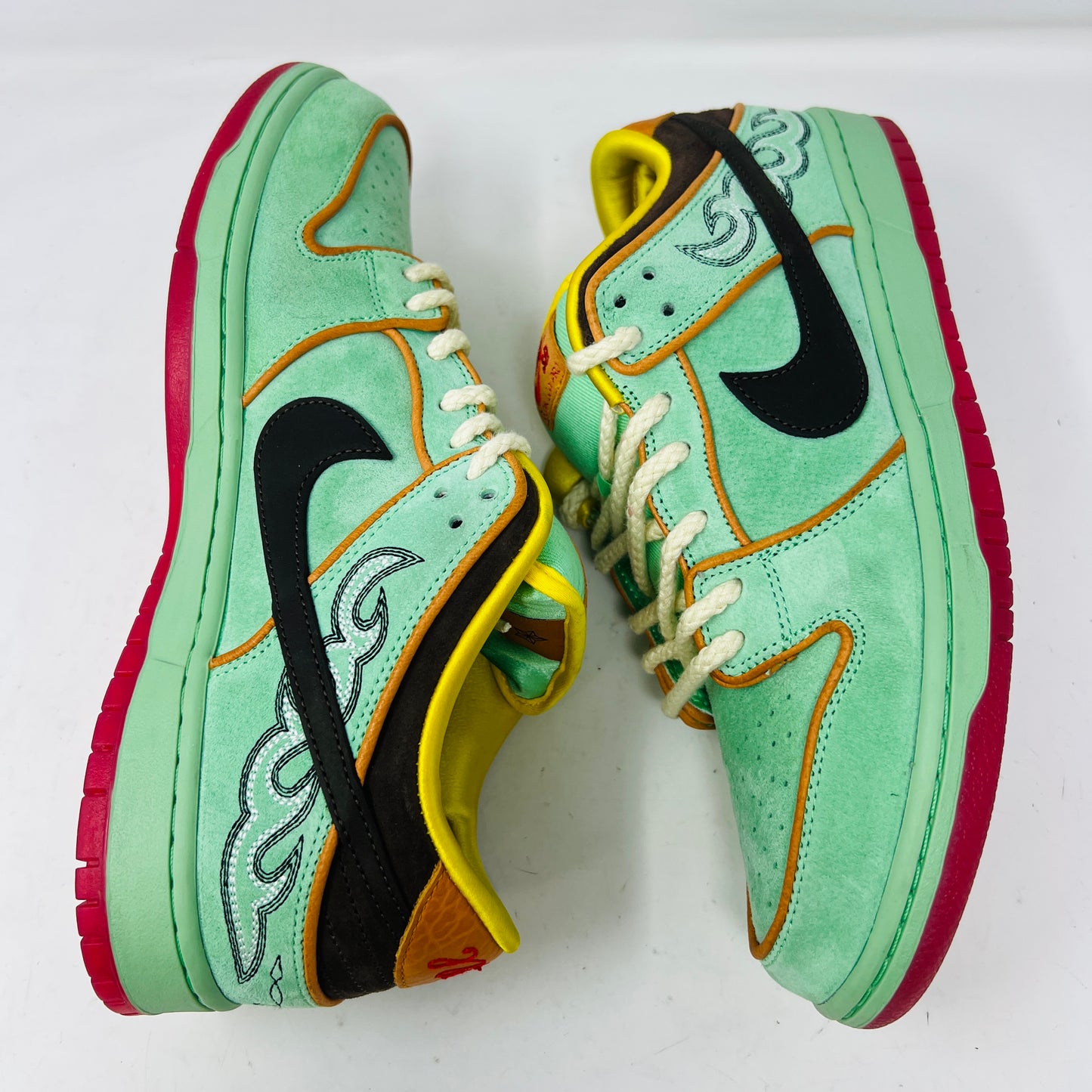 Nike SB Dunk Low Rodeo Tourmaline