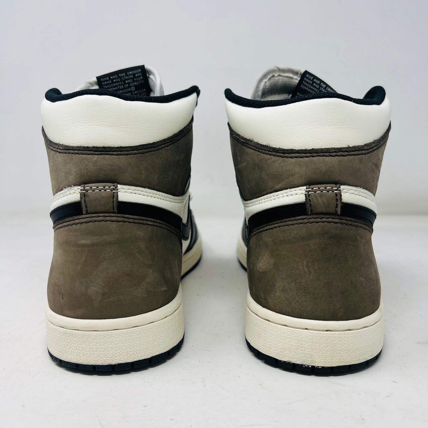 Jordan 1 Retro High Dark Mocha