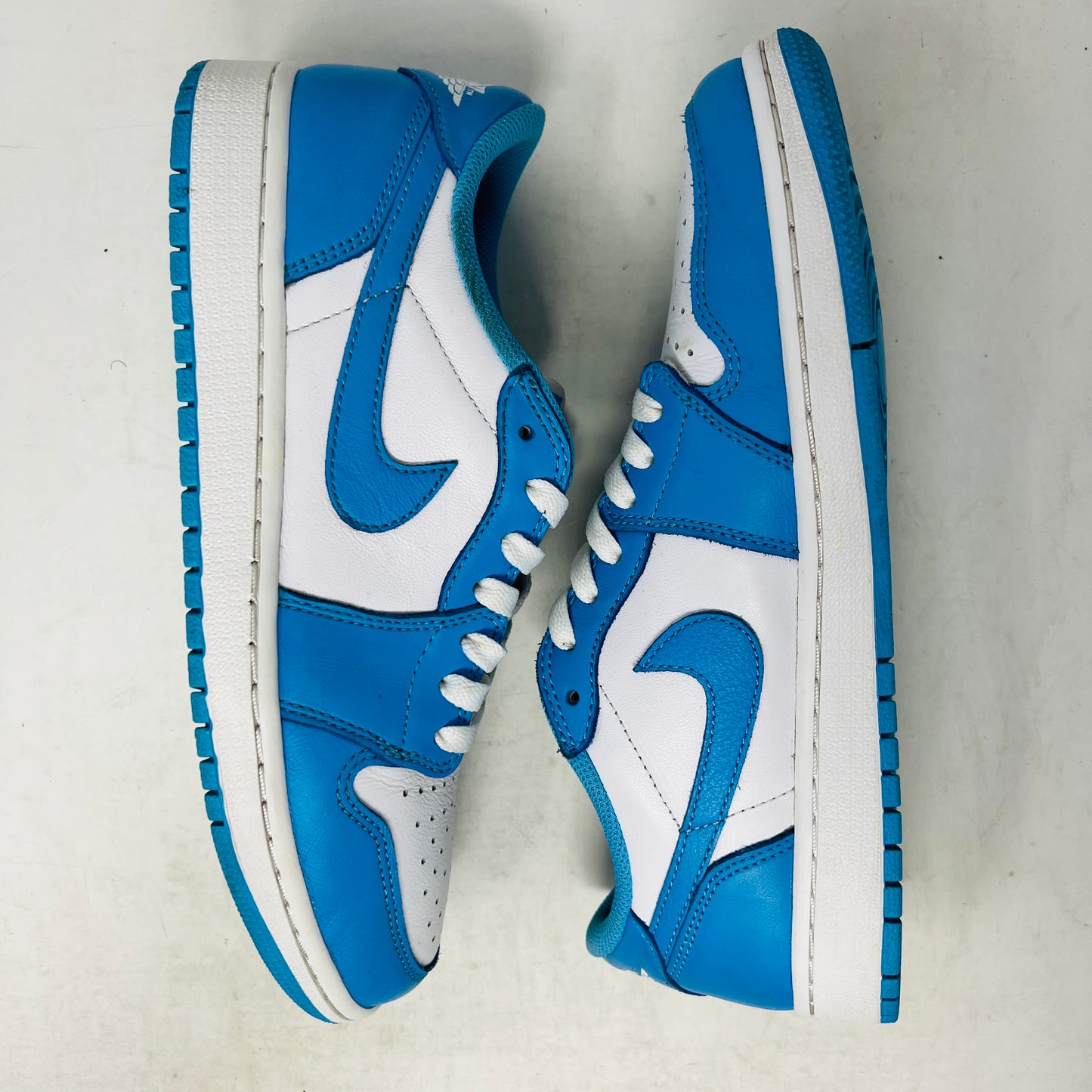 Jordan 1 Low SB UNC