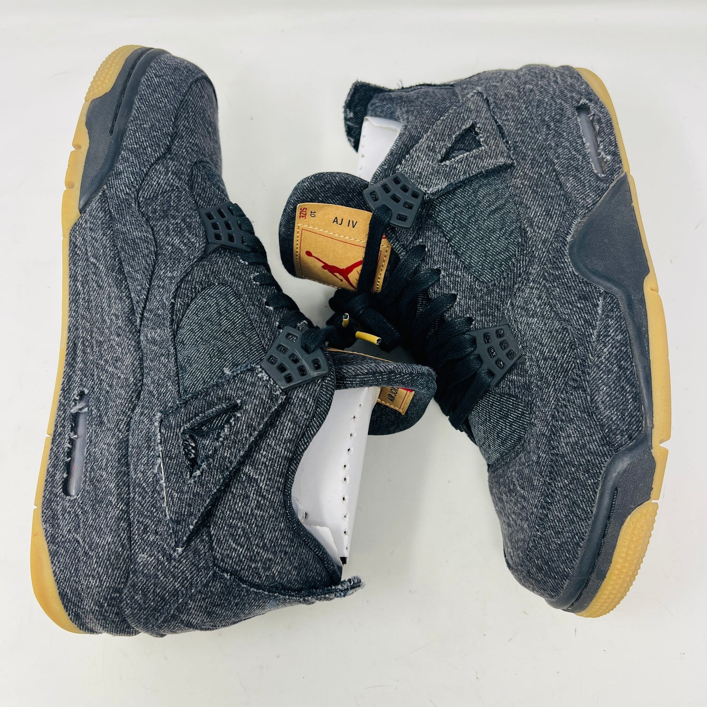 Jordan 4 Retro Levi's Black (Levi's Tag)