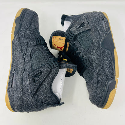 Jordan 4 Retro Levi's Black (Levi's Tag)