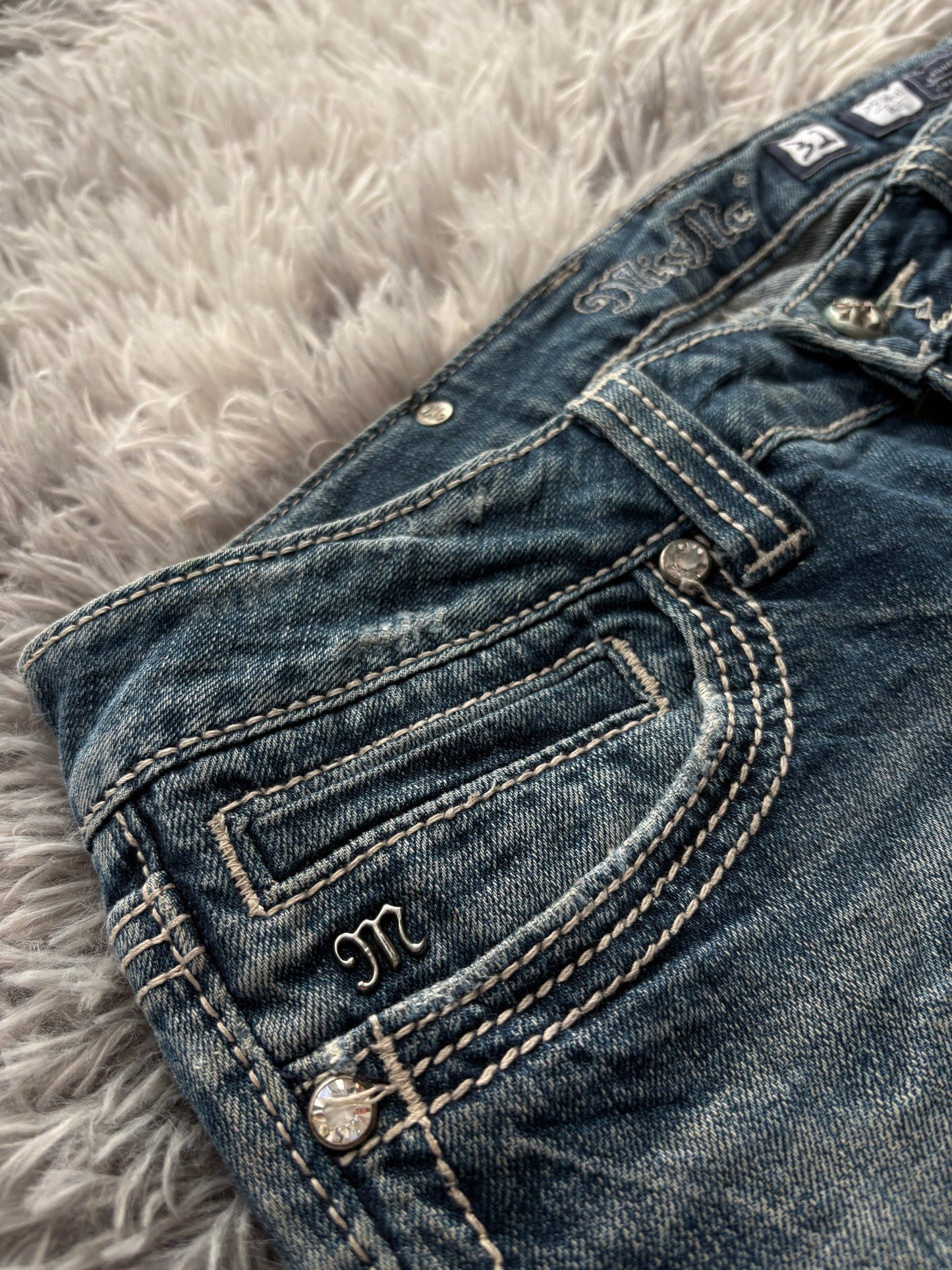 Jordan 1 Retro Low OG Mocha