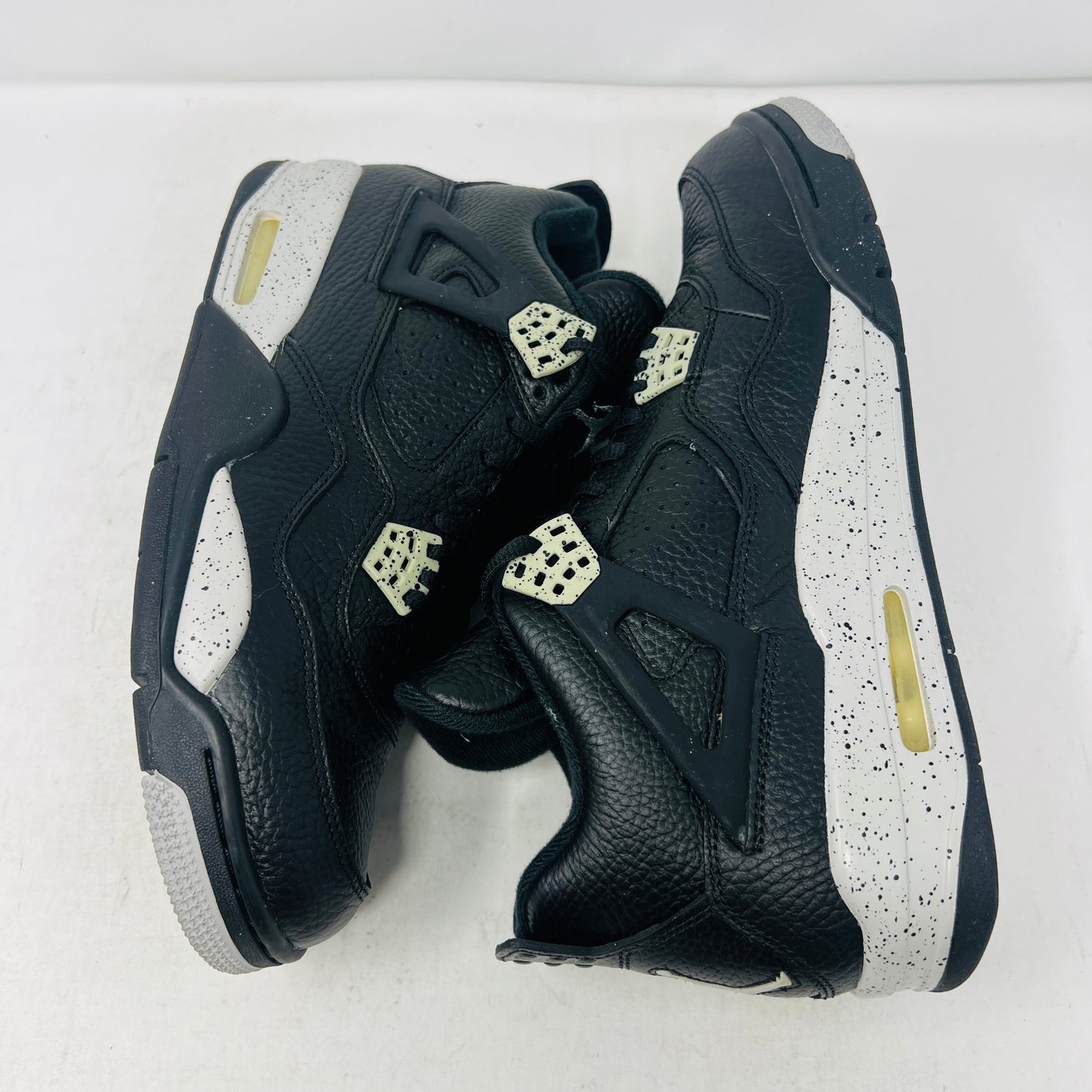 Jordan 4 Retro Oreo (2015)