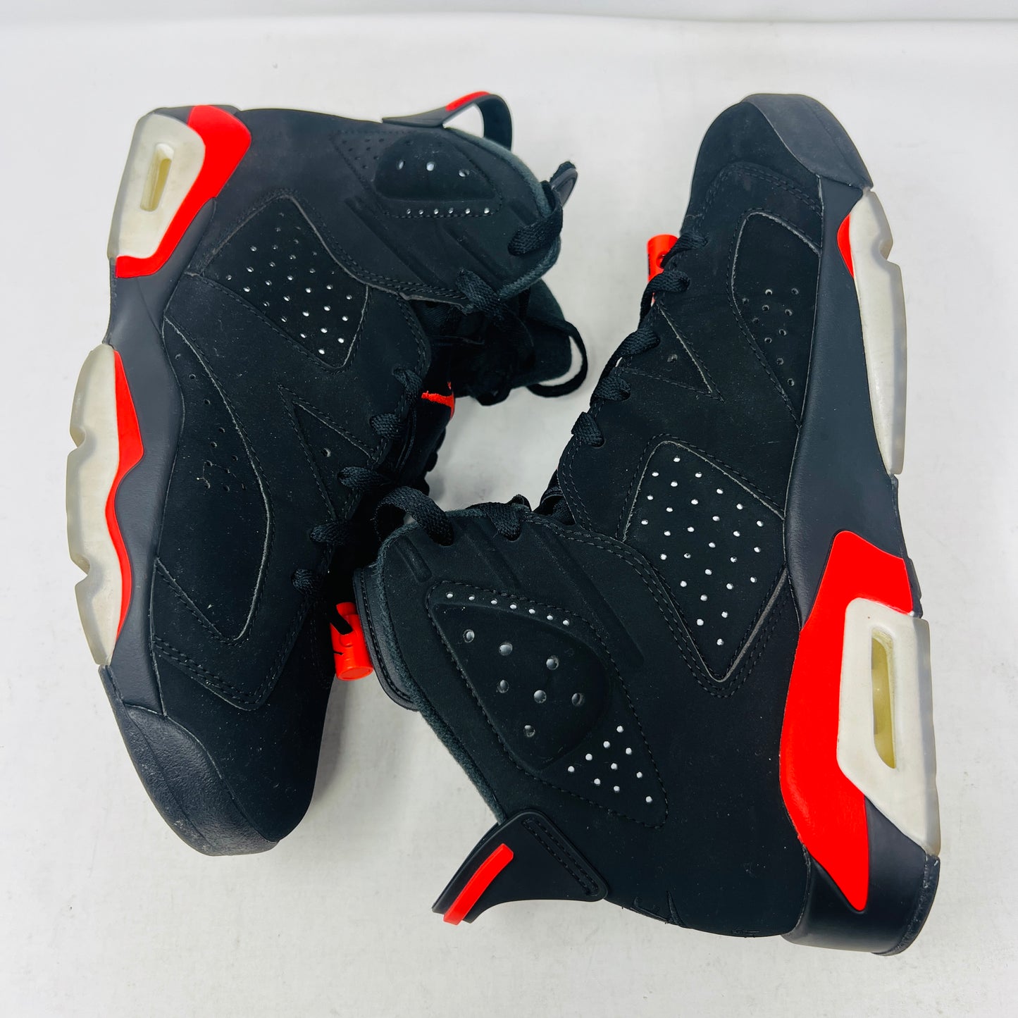 Jordan 6 Retro Black Infrared (2019)