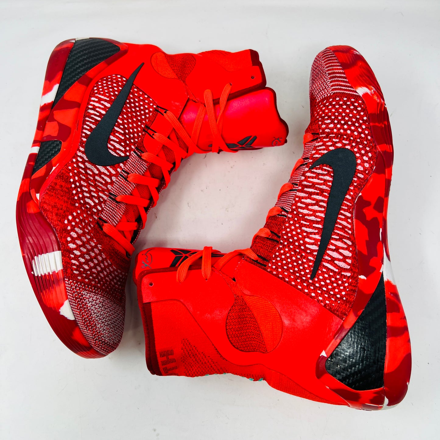Nike Kobe 9 Elite Christmas (2014)