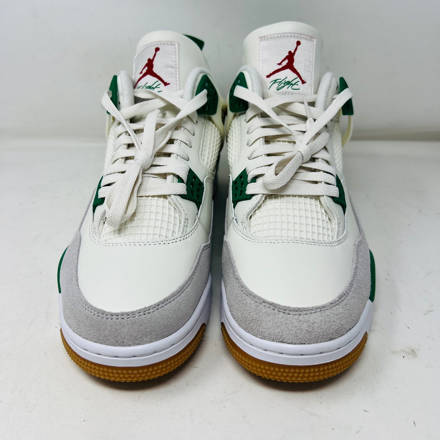 Jordan 4 Retro SB Pine Green