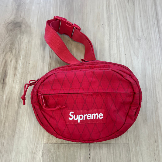 Supreme Waist Bag (FW18) Red