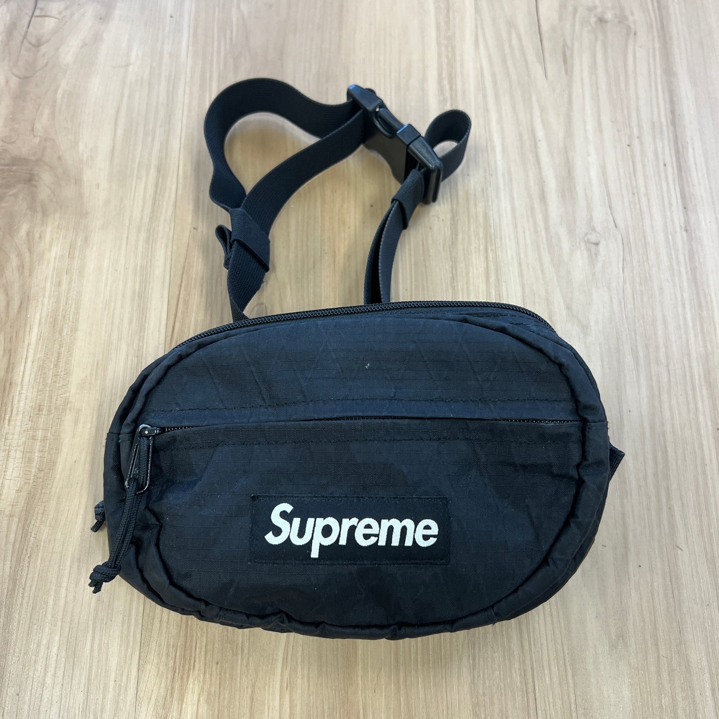 Supreme Waist Bag (FW18) Black