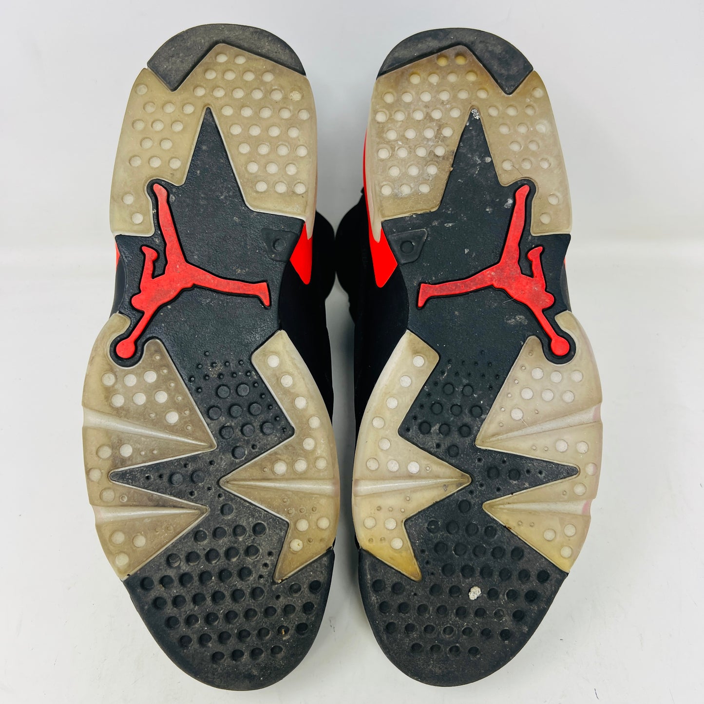 Jordan 6 Retro Black Infrared (2019)