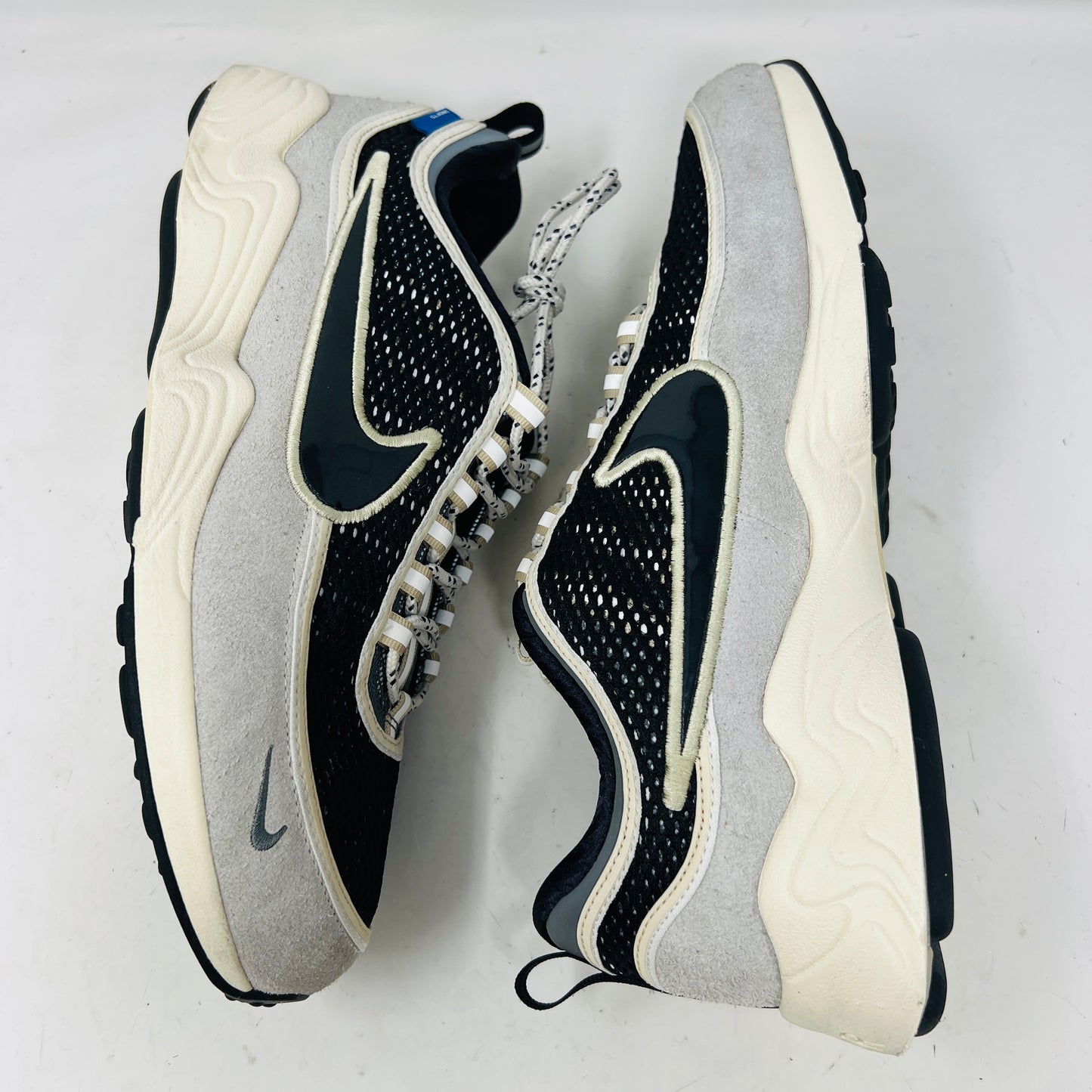 Nike Air Zoom Spiridon Undefeated Phantom