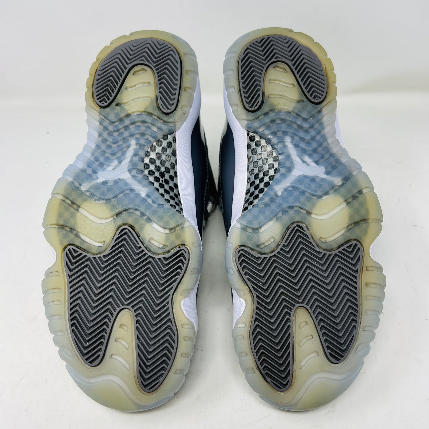 Jordan 11 Retro Cool Grey (2021)