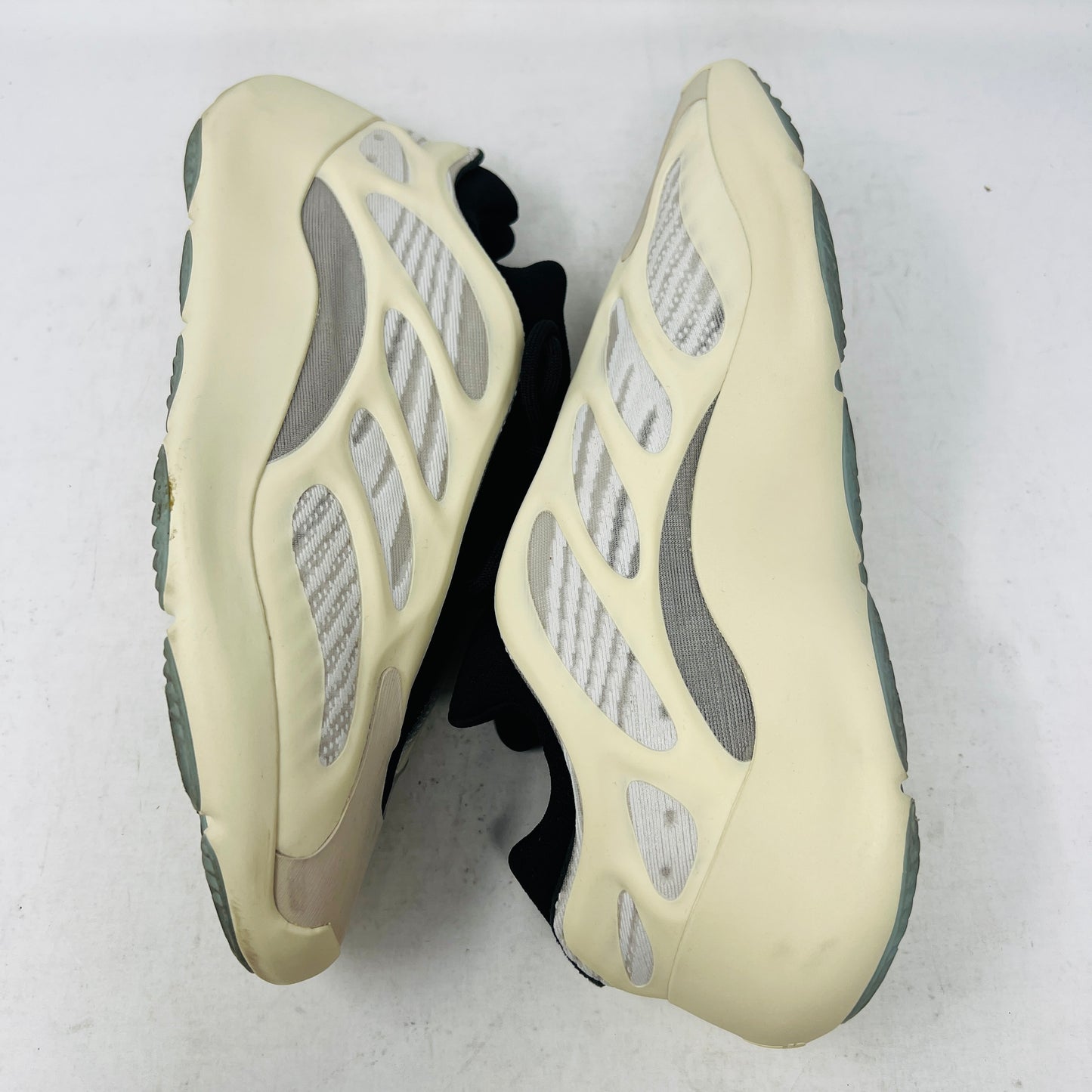 adidas Yeezy 700 V3 Azael