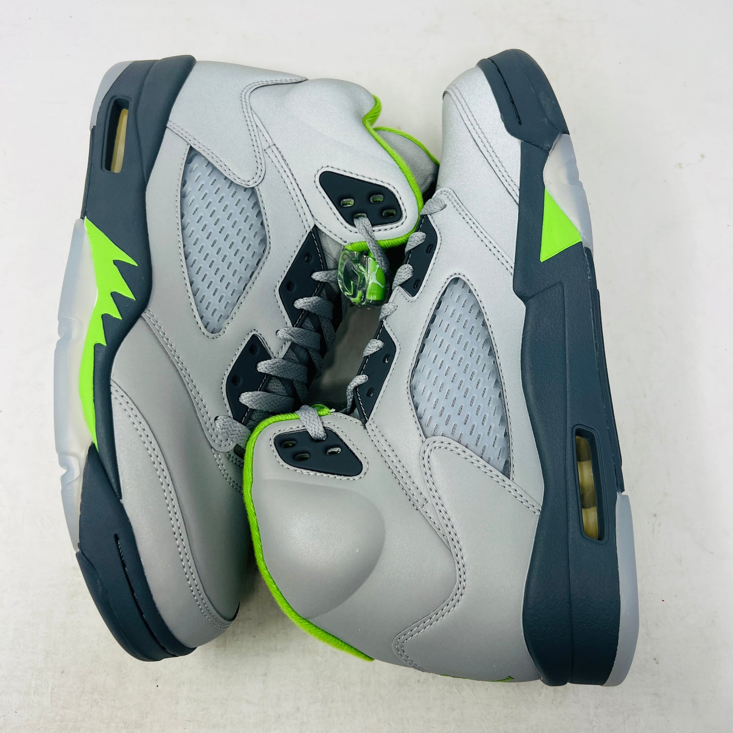Jordan 5 Retro Green Bean (2022)