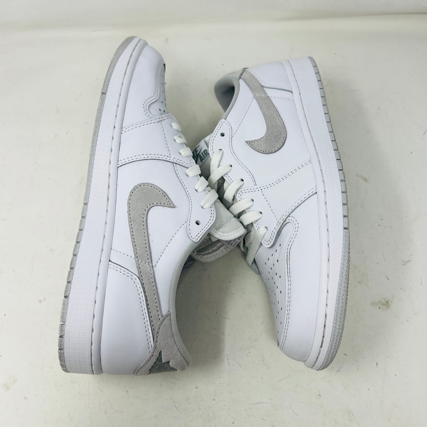 Jordan 1 Low OG Neutral Grey (2021)