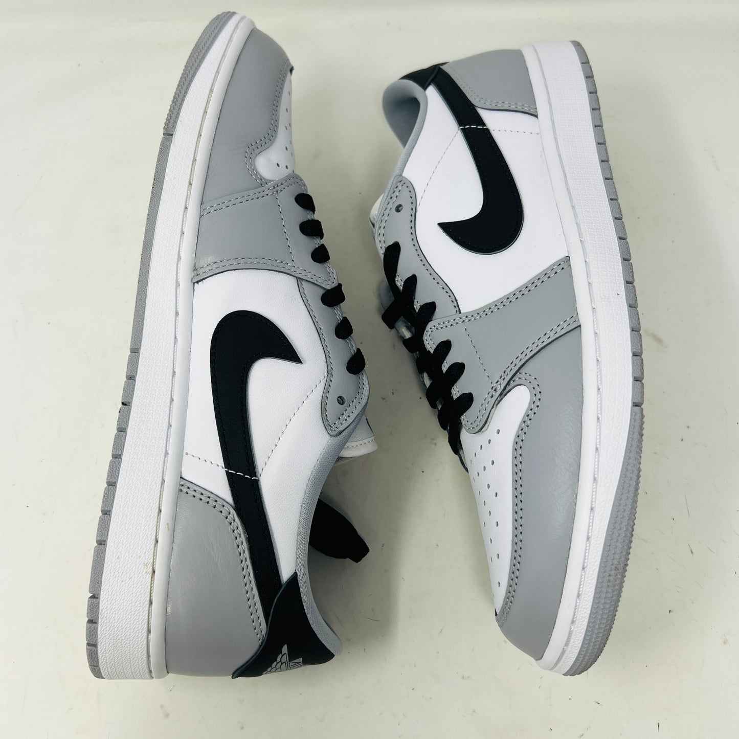 Jordan 1 Retro Low OG Barons