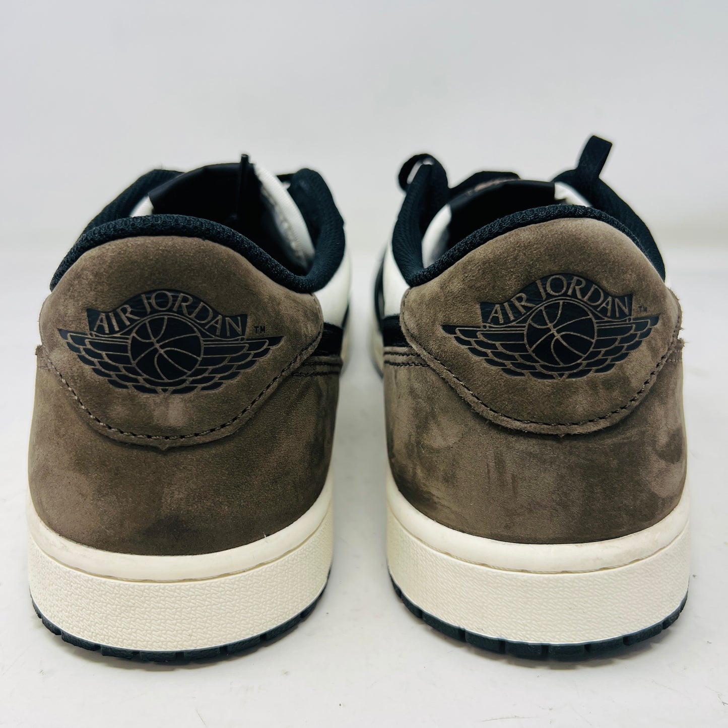 Jordan 1 Retro Low OG Mocha