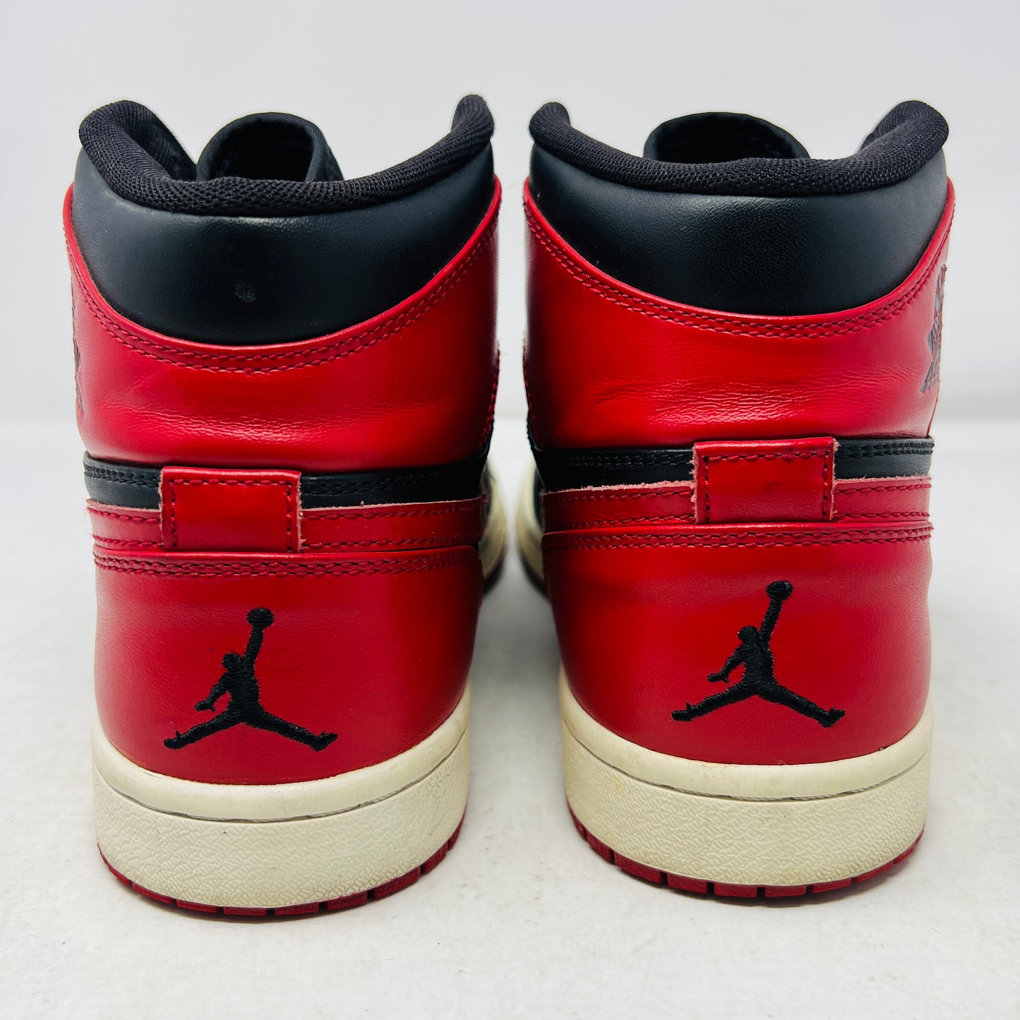 Jordan 1 Retro Defining Moments Bred (DMP) (2009)