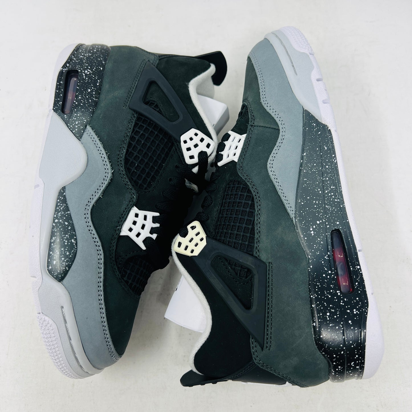 Jordan 4 Retro Fear (2024)