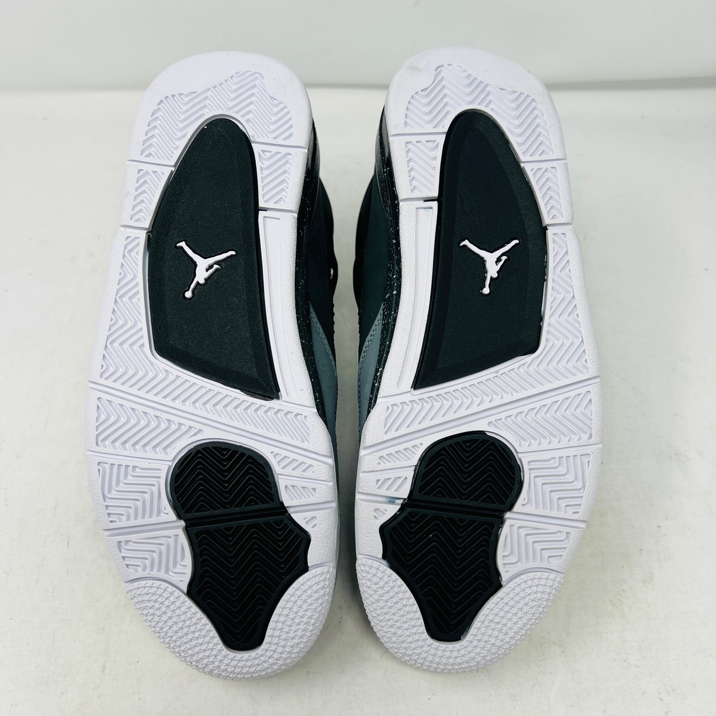 Jordan 4 Retro Fear (2024)