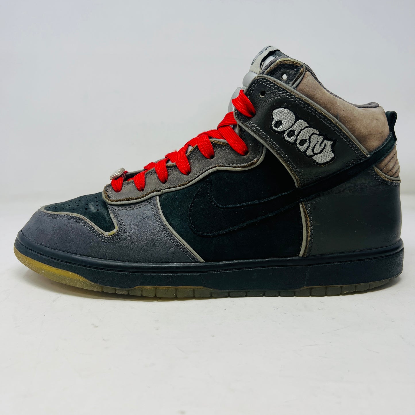 Nike SB Dunk High MF Doom