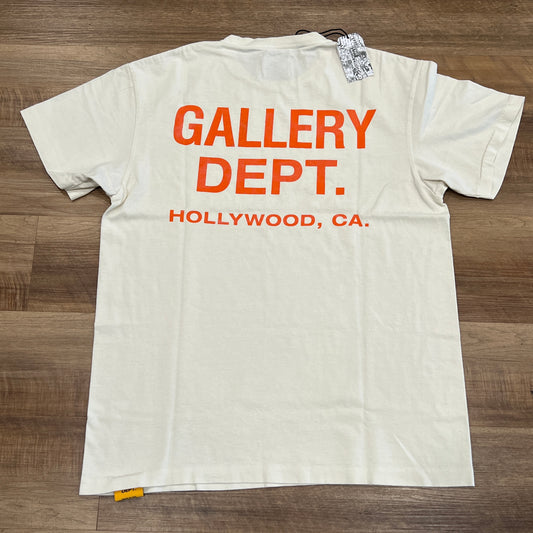 Gallery Dept. SOUVENIR TEE Cream