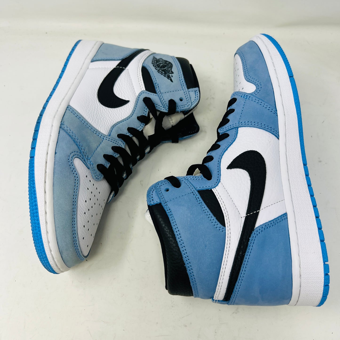 Jordan 1 Retro High OG University Blue