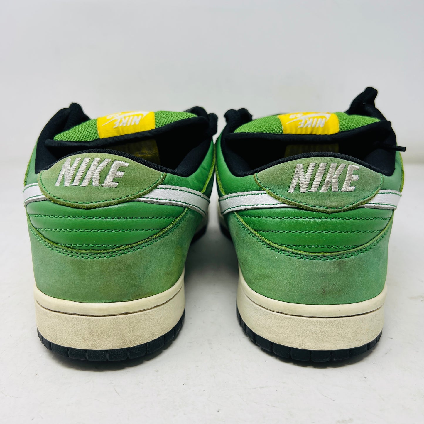 Nike SB Dunk Low Tokyo Green Taxi