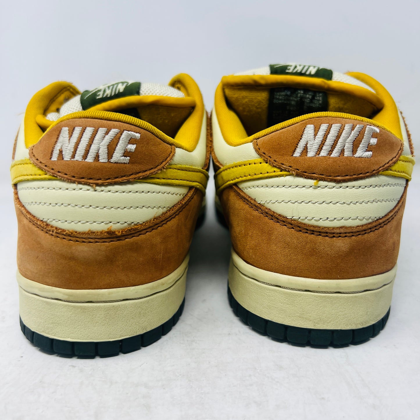 Nike SB Dunk Low Vapour Mineral Yellow