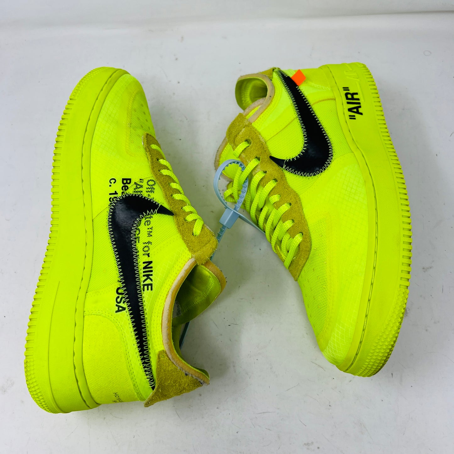 Nike Air Force 1 Low Off-White Volt