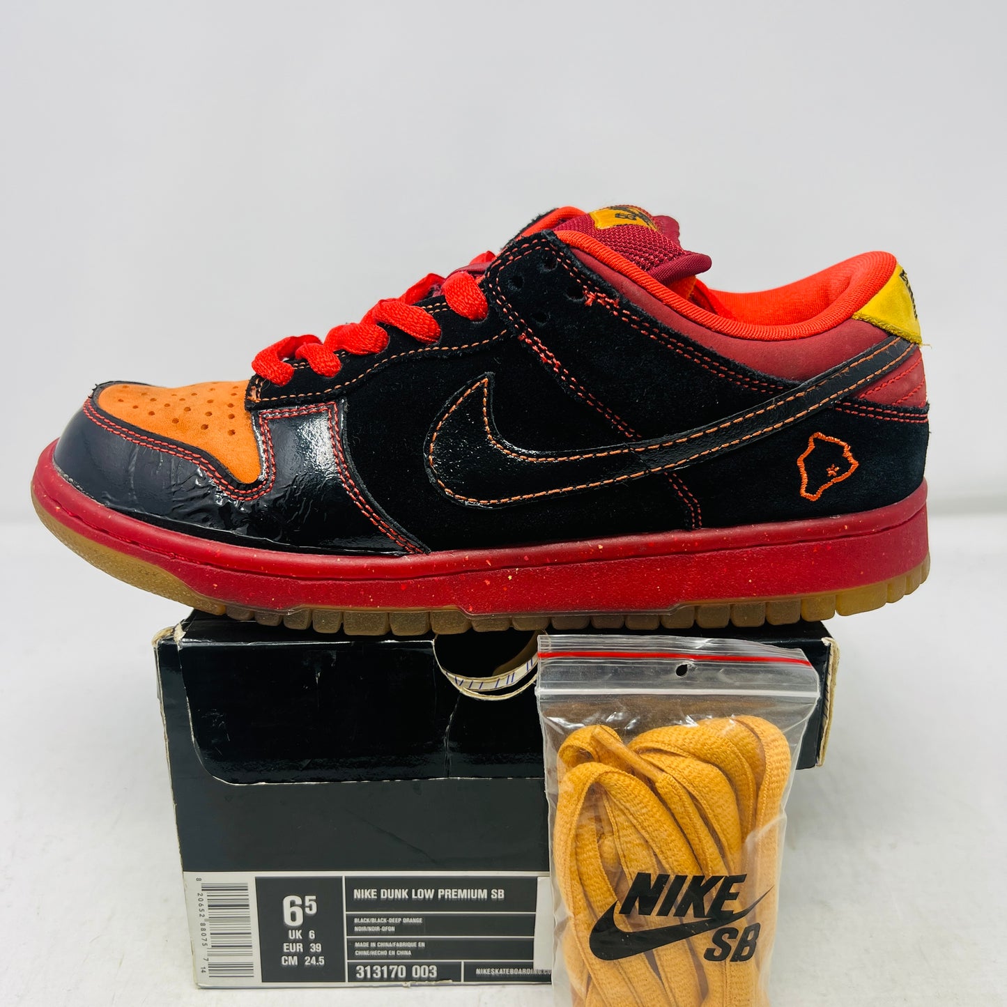 Nike SB Dunk Low Hawaii
