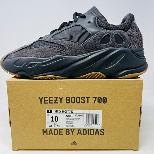 adidas Yeezy Boost 700 Utility Black