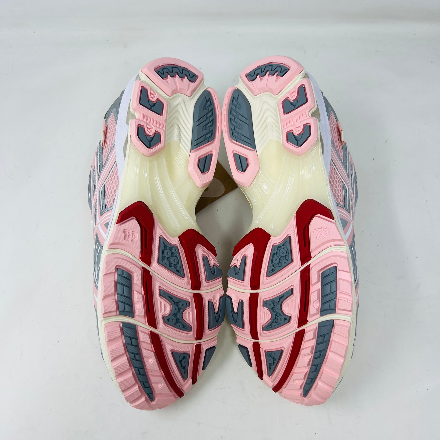 ASICS Gel-Nimbus 10.1 Vandy The Pink x atmos Banana Split Strawberry