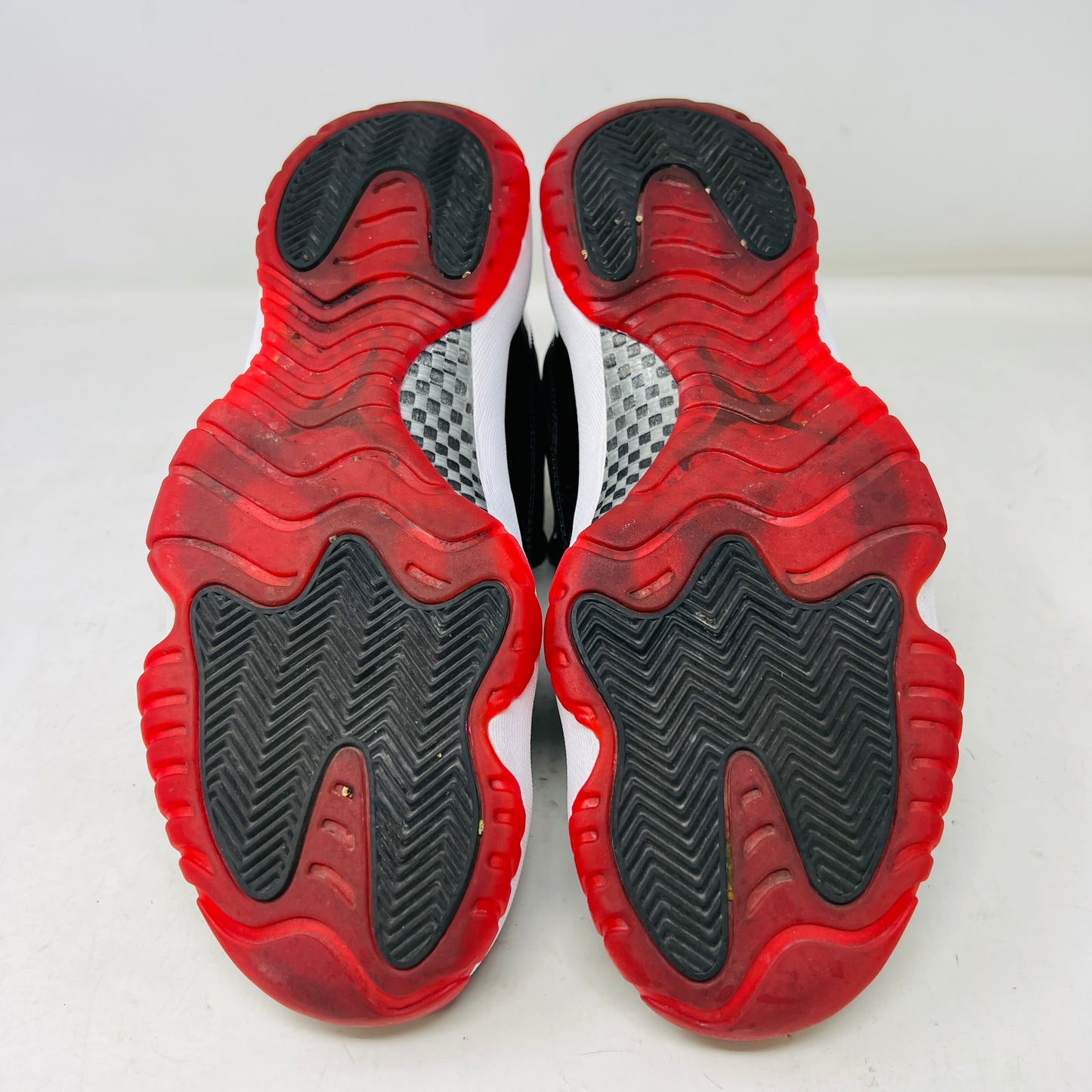 Jordan 11 Retro Playoffs (2012)
