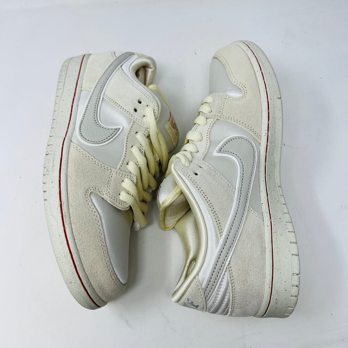 Nike SB Dunk Low City of Love Light Bone